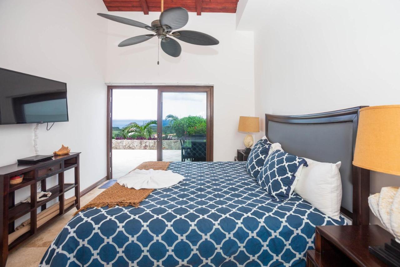 Pristine Bay Villa 1304 With Large Pool - 3 Bedroom Condo French Harbour ภายนอก รูปภาพ