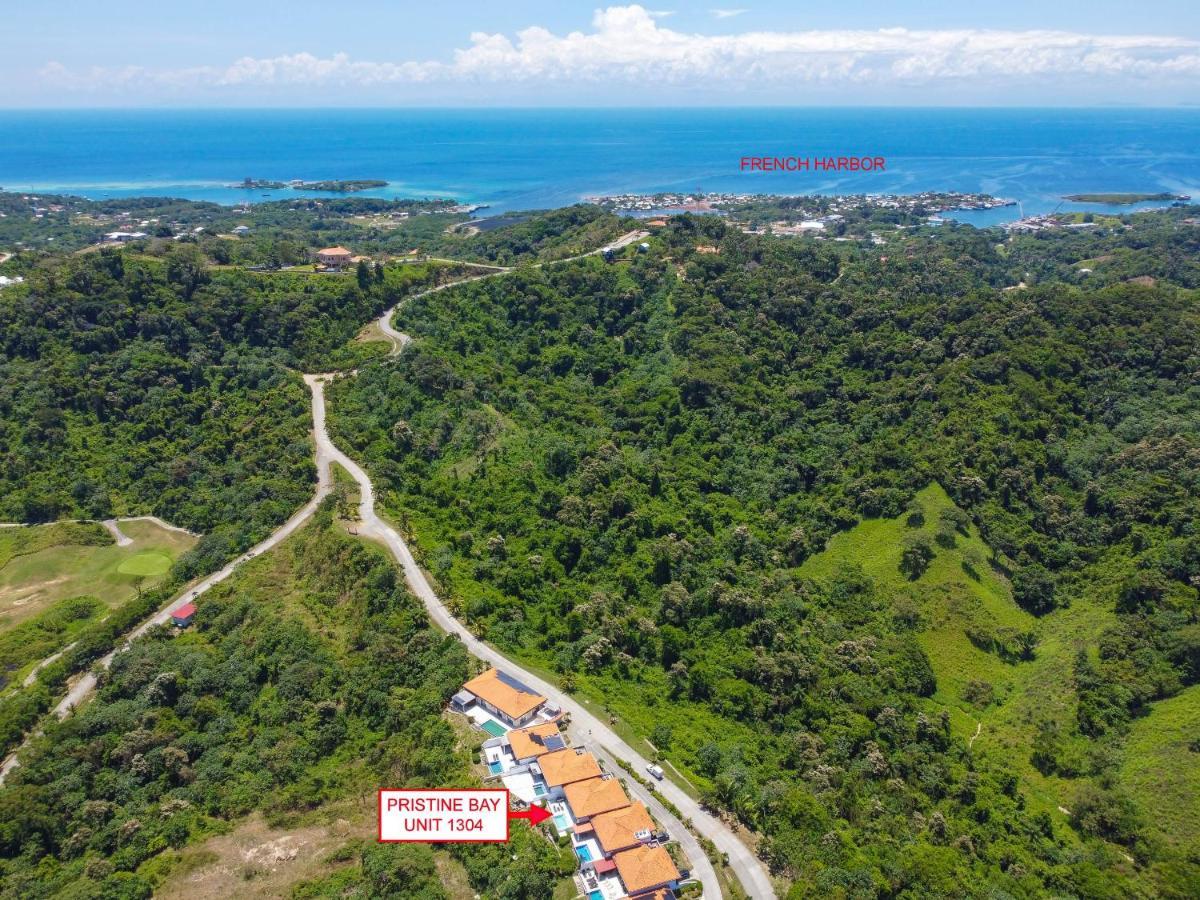 Pristine Bay Villa 1304 With Large Pool - 3 Bedroom Condo French Harbour ภายนอก รูปภาพ